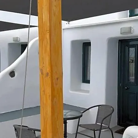 Manias Fira Residences Ξενοδοχείο 2*
