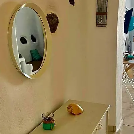 Ξενοδοχείο Manias Fira Residences 2*