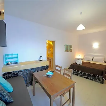 Ξενοδοχείο Manias Fira Residences Santorini Island